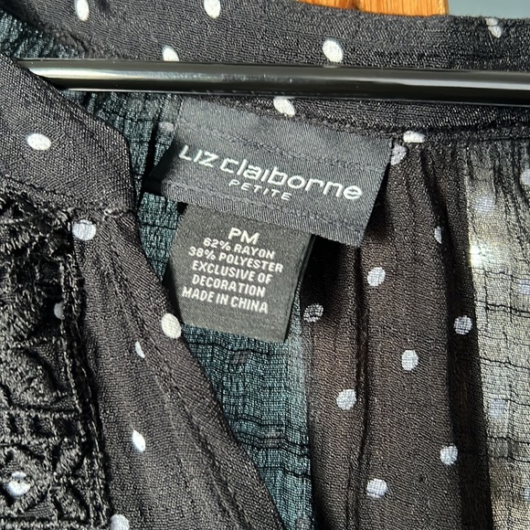 New - Picture 2 of 4